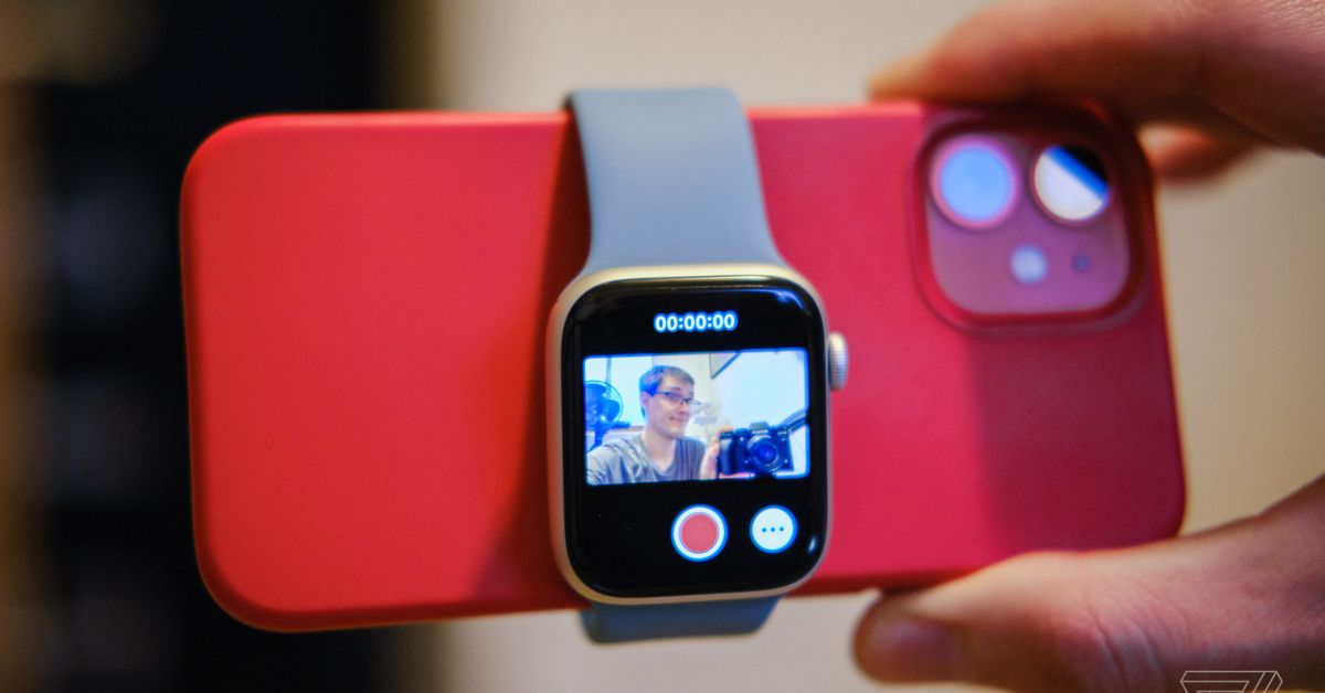 Today I learned that your Apple Watch can double as a vlog viewfinder